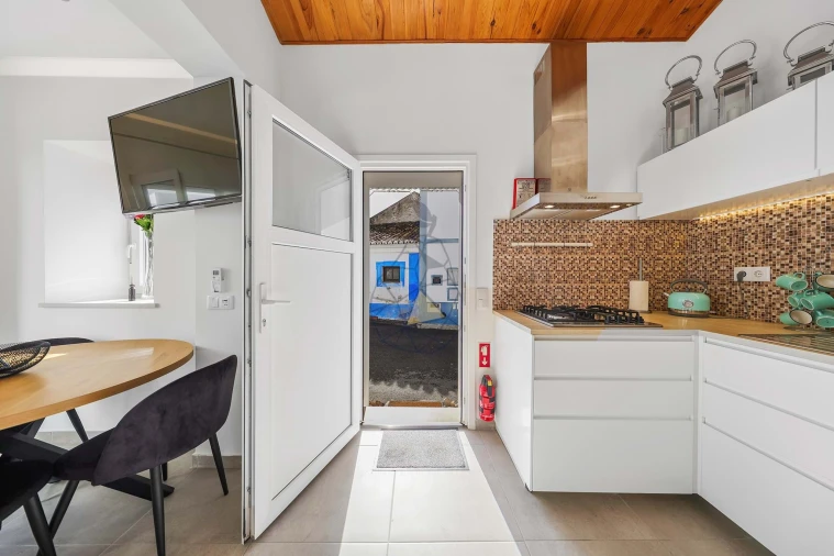 Moradia T3 para Venda em Guia Foto 7