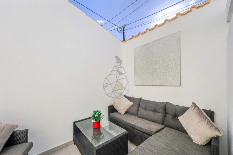 Moradia T3 para Venda em Guia Foto 41