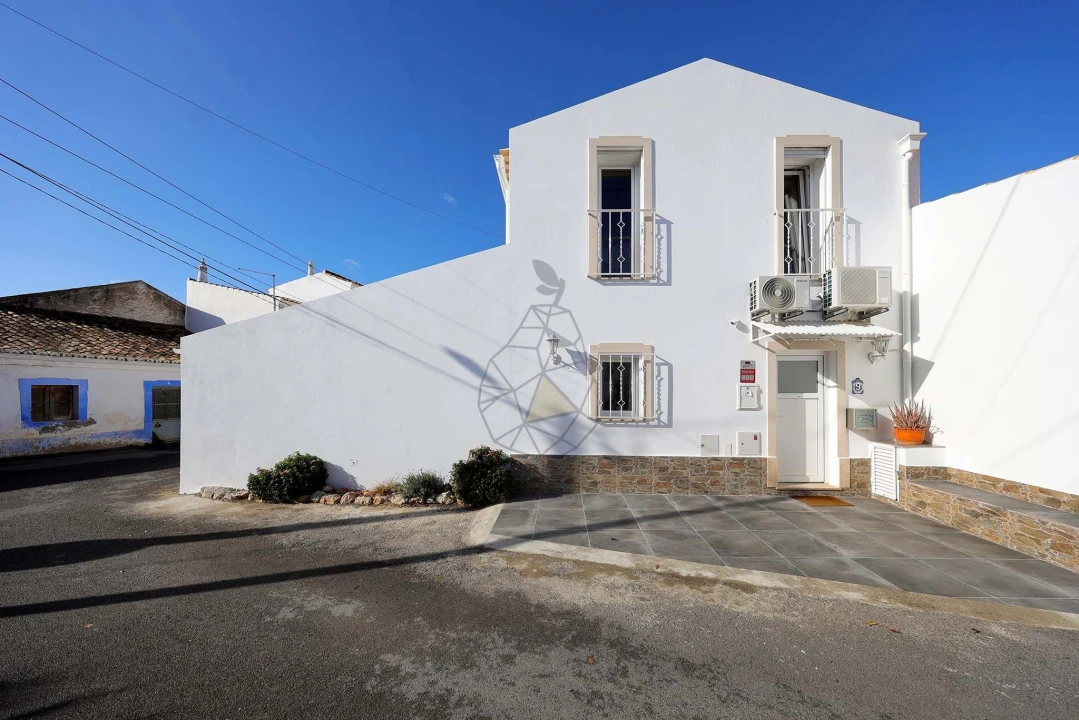 Moradia T3 para Venda em Guia Foto 29