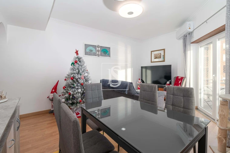 Apartamento T2 para Venda em Alto do Seixalinho, Santo André e Verderena Foto 2