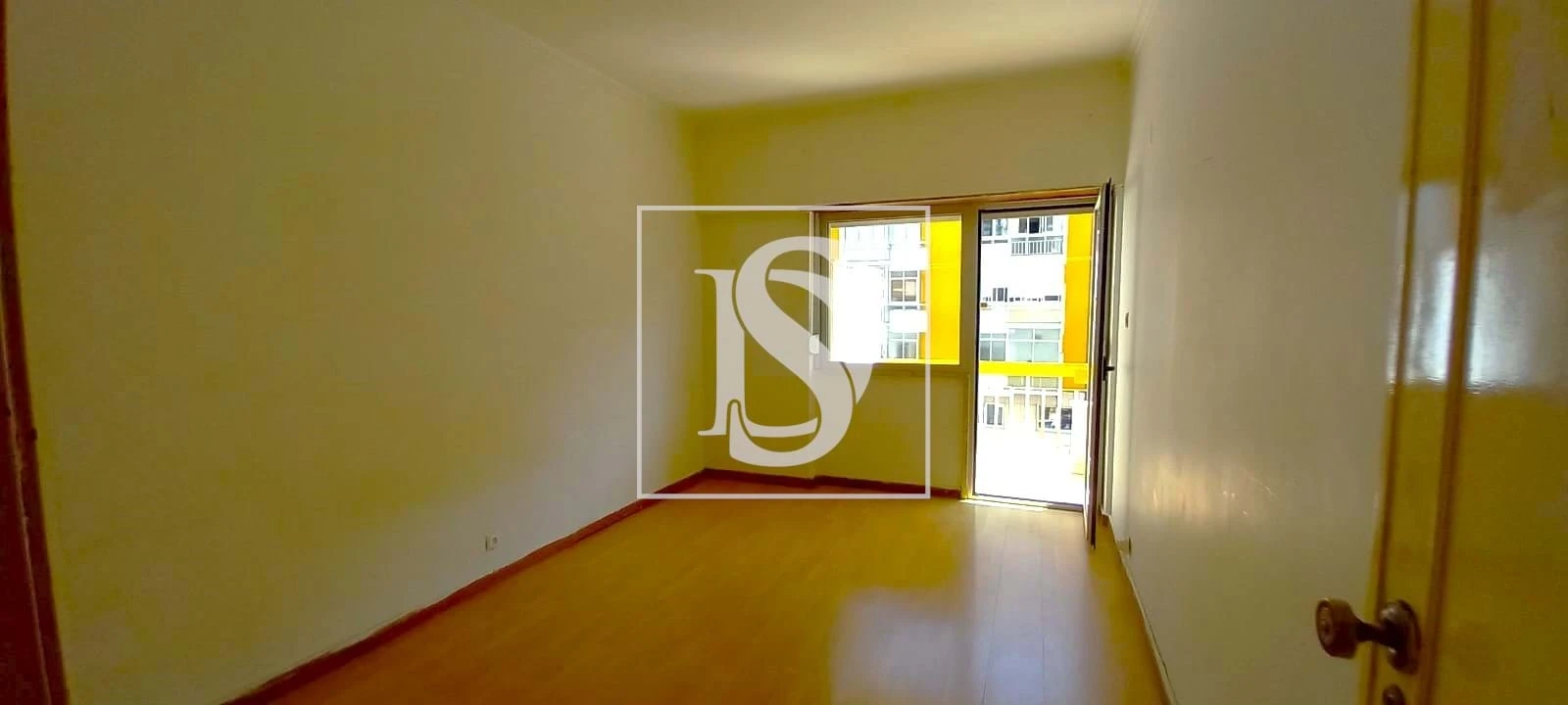 Apartamento T2 para Venda em Oeiras e São Julião da Barra, Paço de Arcos e Caxias Foto 3