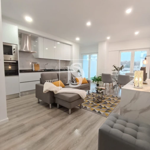 Apartamento T4 para Venda em Benfica Foto 9