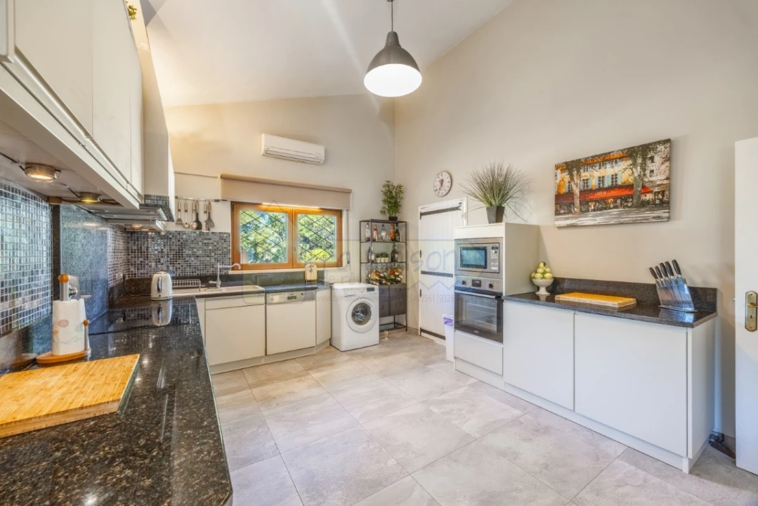 Moradia T3 para Venda em São Brás de Alportel Foto 12