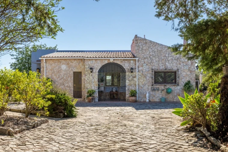 Moradia T3 para Venda em São Brás de Alportel Foto 2