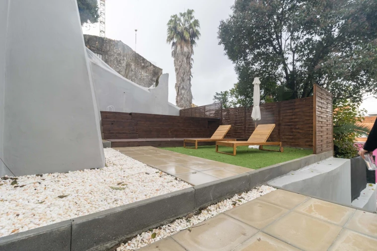 Apartamento T2 para Venda em Santo António Foto 26