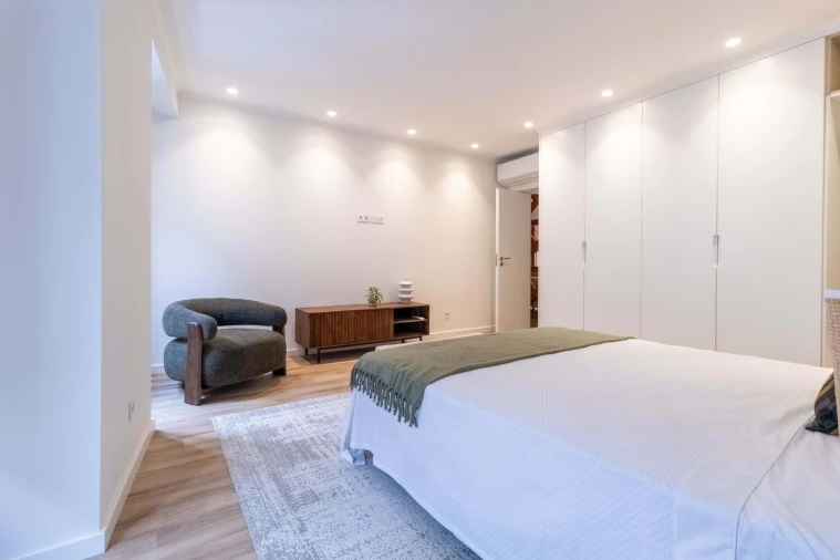 Apartamento T2 para Venda em Santo António Foto 20