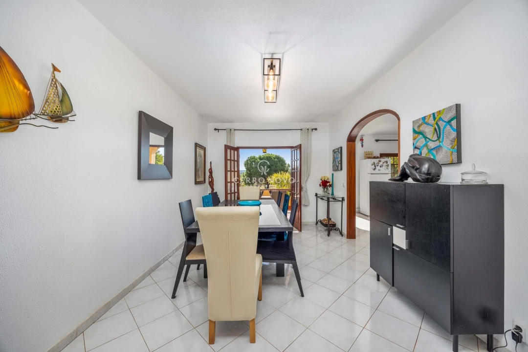 Moradia T5 para Venda em São Bartolomeu de Messines Foto 34