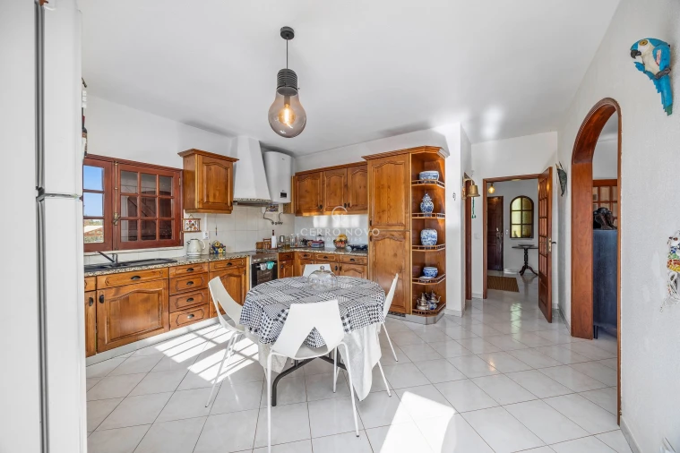 Moradia T5 para Venda em São Bartolomeu de Messines Foto 36