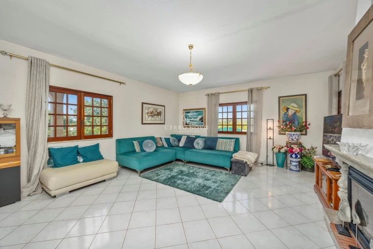 Moradia T5 para Venda em São Bartolomeu de Messines Foto 39