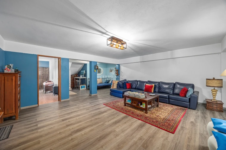 Moradia T5 para Venda em São Bartolomeu de Messines Foto 45