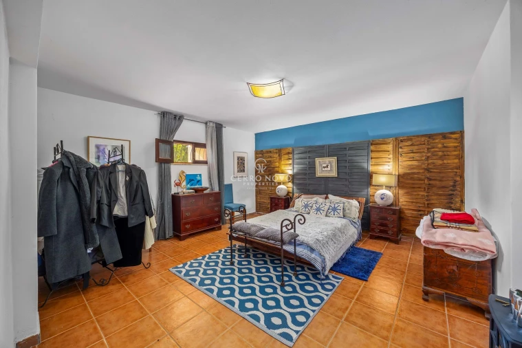 Moradia T5 para Venda em São Bartolomeu de Messines Foto 47