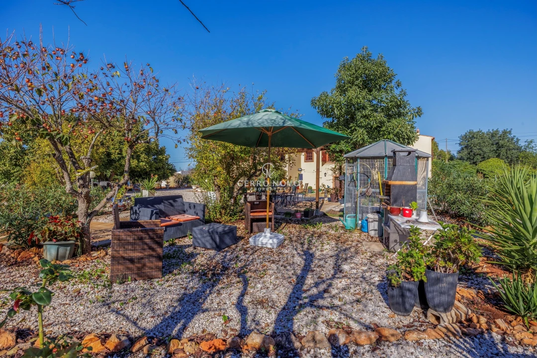 Moradia T5 para Venda em São Bartolomeu de Messines Foto 19