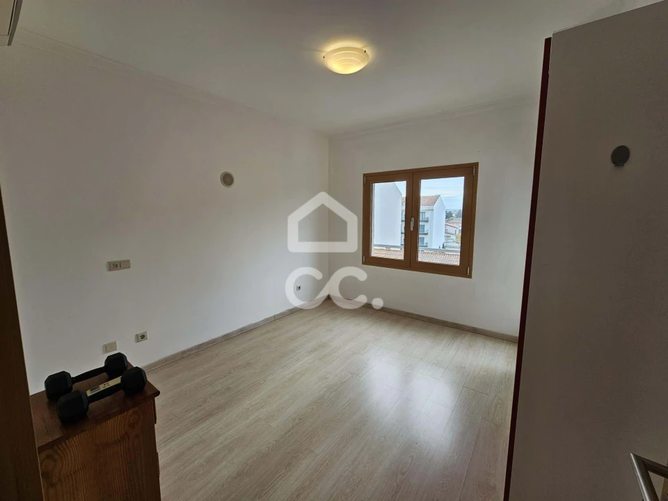 Apartamento T3 para Arrendamento em Nossa Sra de Fatima Foto 13