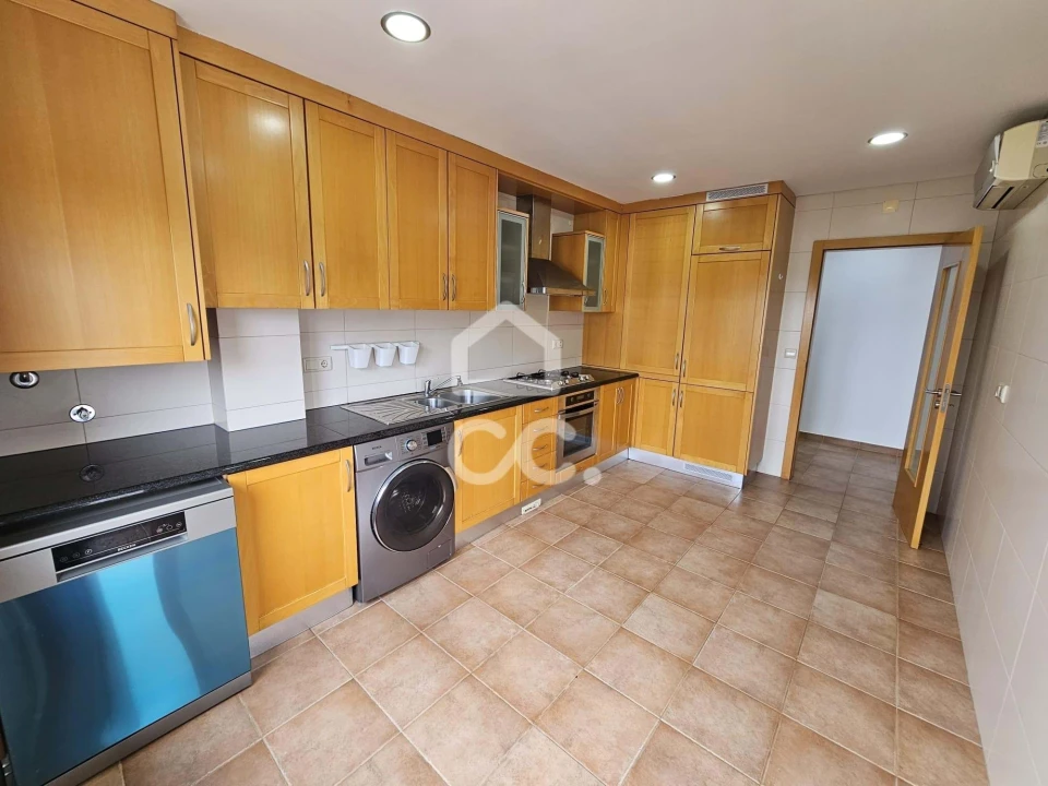 Apartamento T3 para Arrendamento em Nossa Sra de Fatima Foto 36