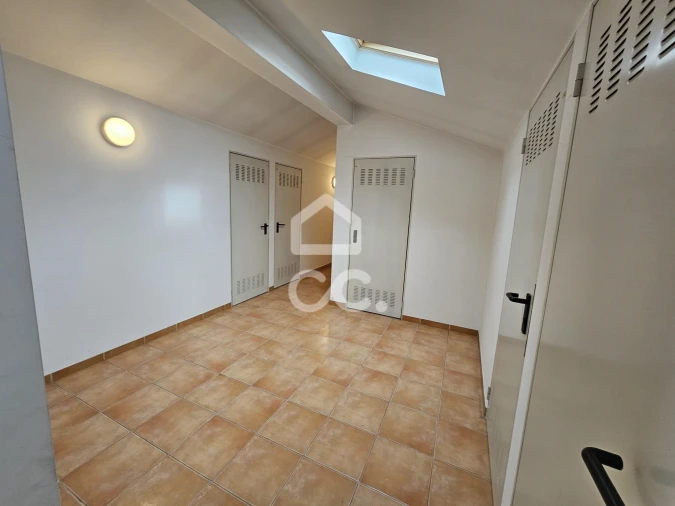 Apartamento T3 para Arrendamento em Nossa Sra de Fatima Foto 40