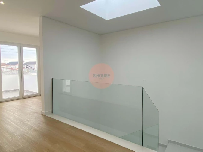 Moradia T3 para Venda em Tornada e Salir do Porto Foto 5