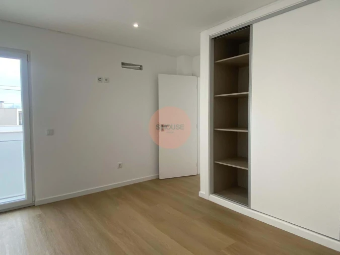 Moradia T3 para Venda em Tornada e Salir do Porto Foto 10