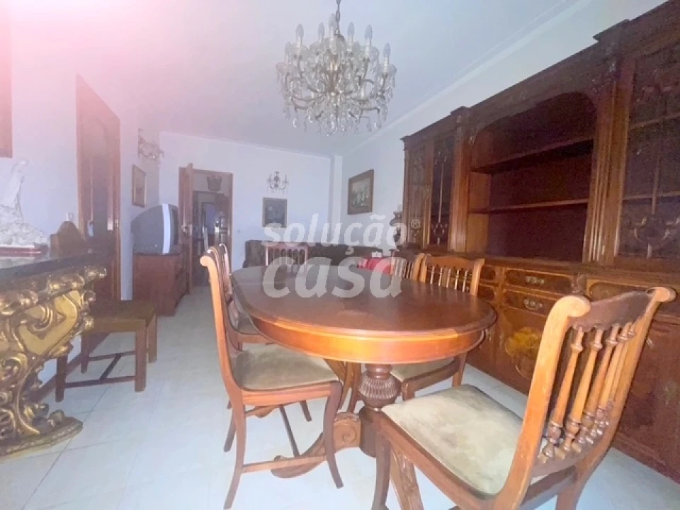 Apartamento T2 para Venda em Mafamude e Vilar do Paraíso Foto 9