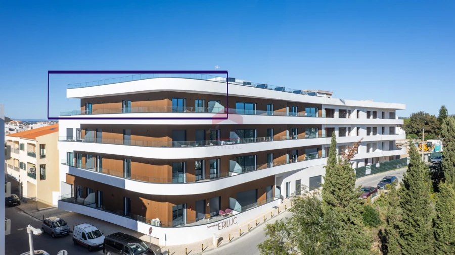 Apartamento T0 para Venda em Quarteira Foto 1