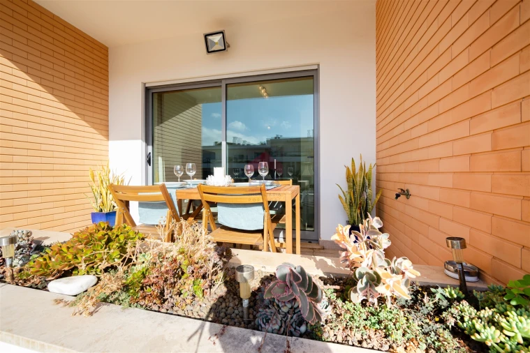 Apartamento T0 para Venda em Albufeira e Olhos de Água Foto 18