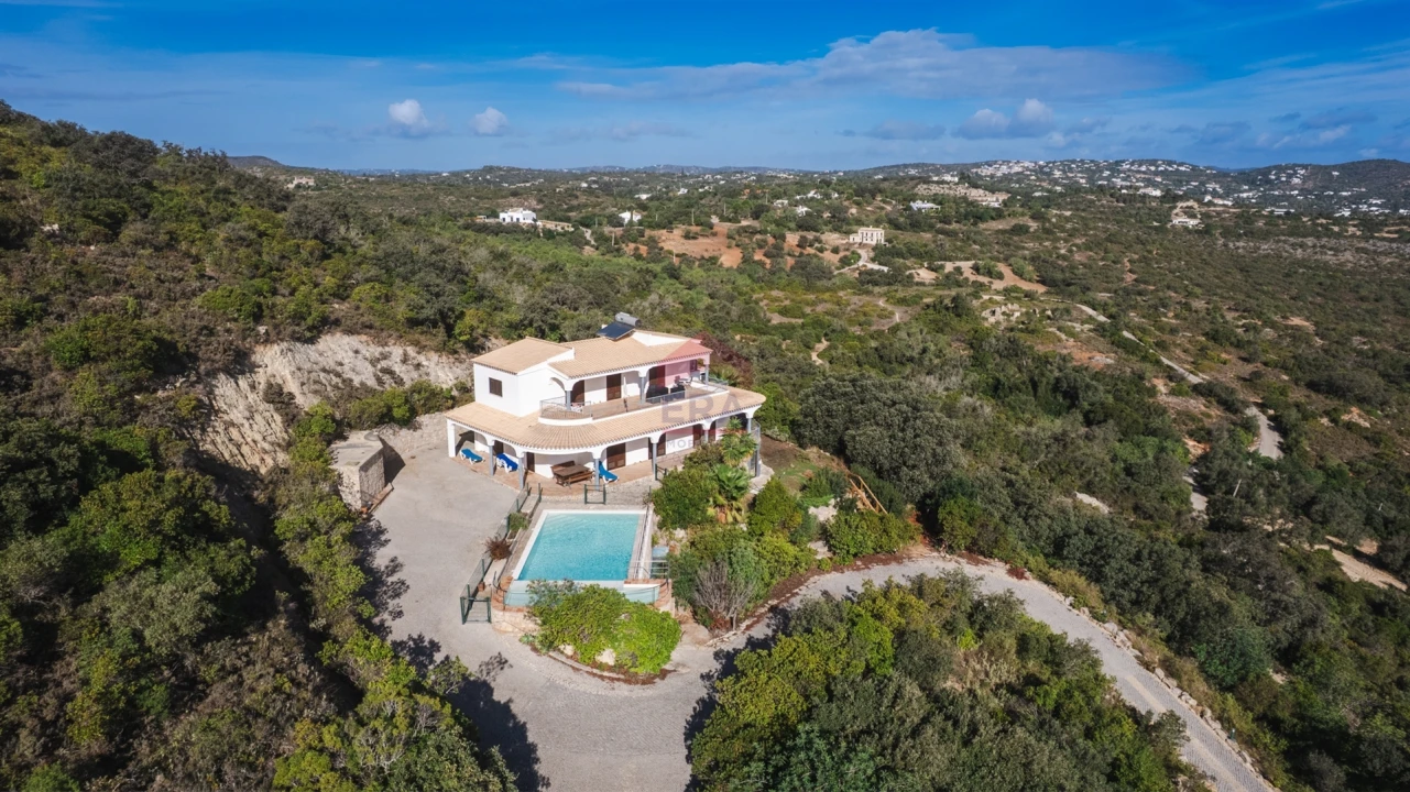 Moradia T3 para Venda em Conceição e Estoi Foto 32