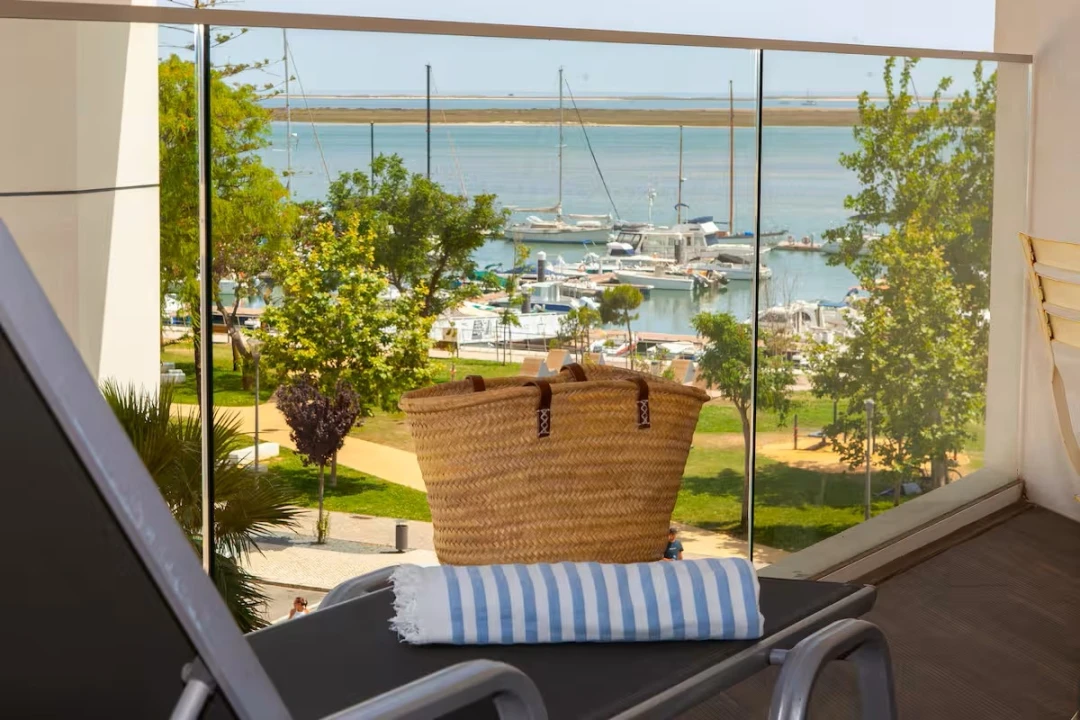 Apartamento T1 para Venda em Olhão Foto 6