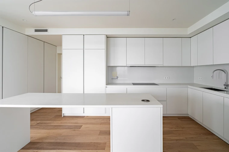 Apartamento T4 para Venda em Lordelo do Ouro e Massarelos Foto 41