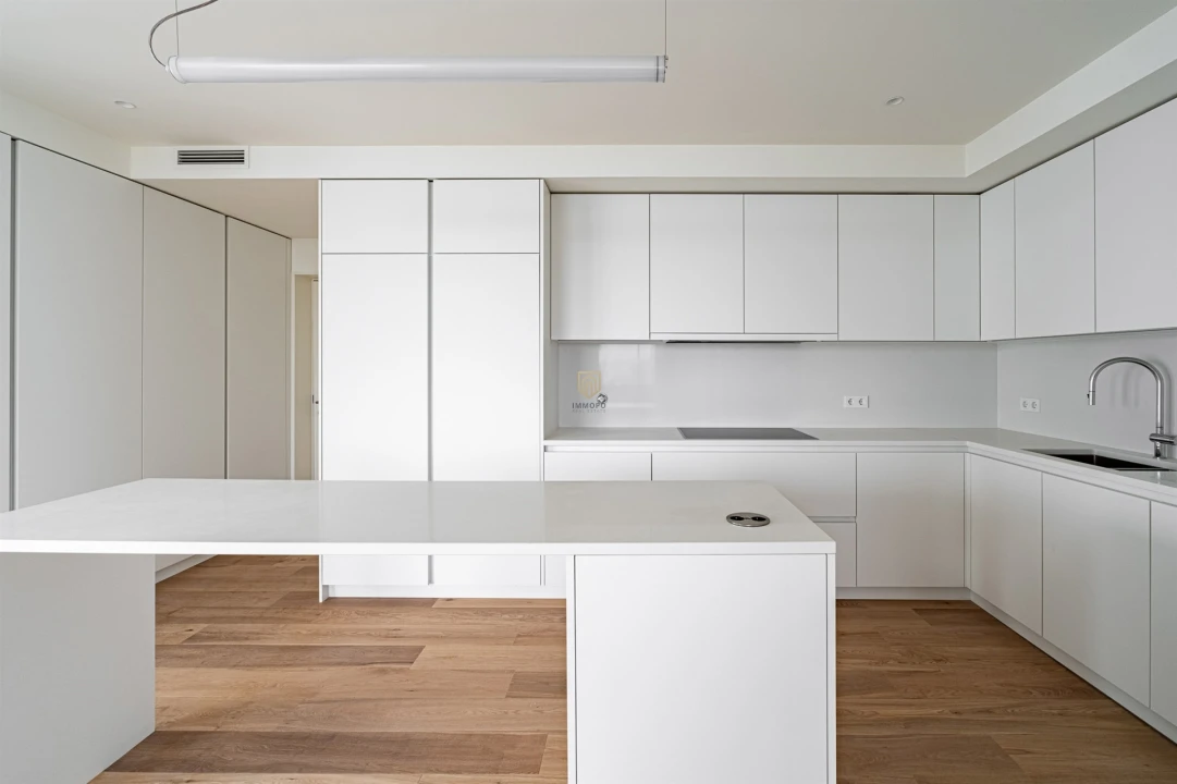 Apartamento T4 para Venda em Lordelo do Ouro e Massarelos Foto 41