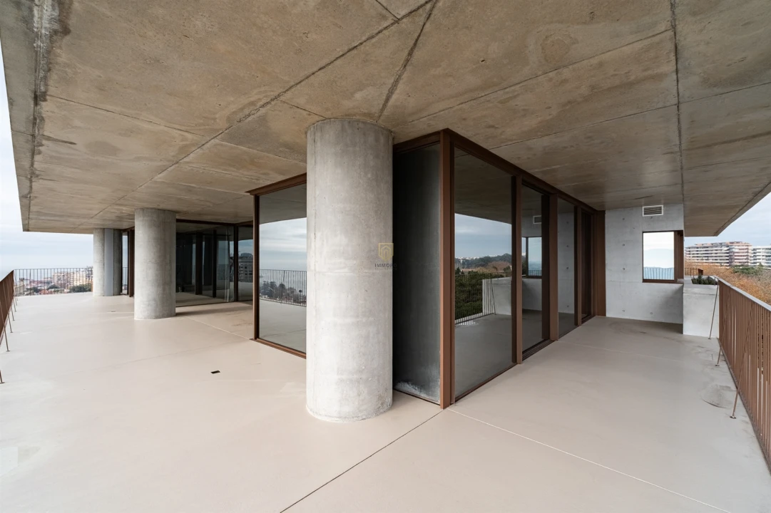 Apartamento T4 para Arrendamento em Lordelo do Ouro e Massarelos Foto 34