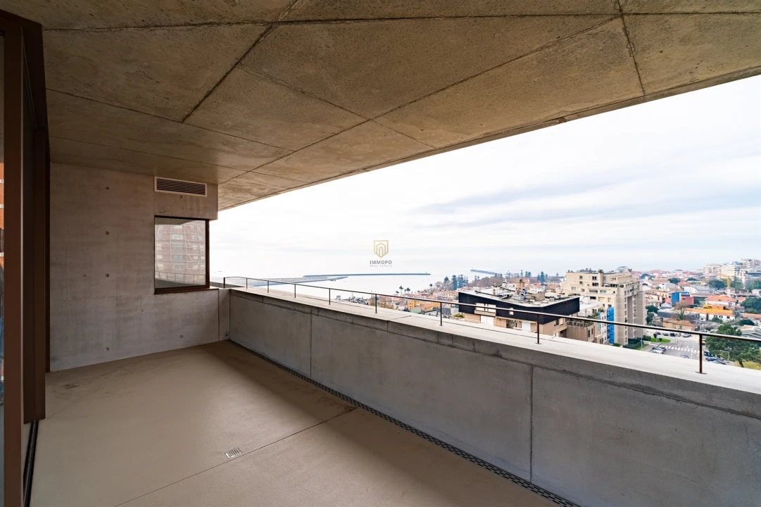 Apartamento T4 para Arrendamento em Lordelo do Ouro e Massarelos Foto 25