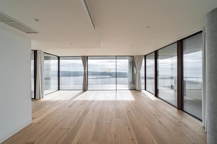 Apartamento T4 para Arrendamento em Lordelo do Ouro e Massarelos Foto 27