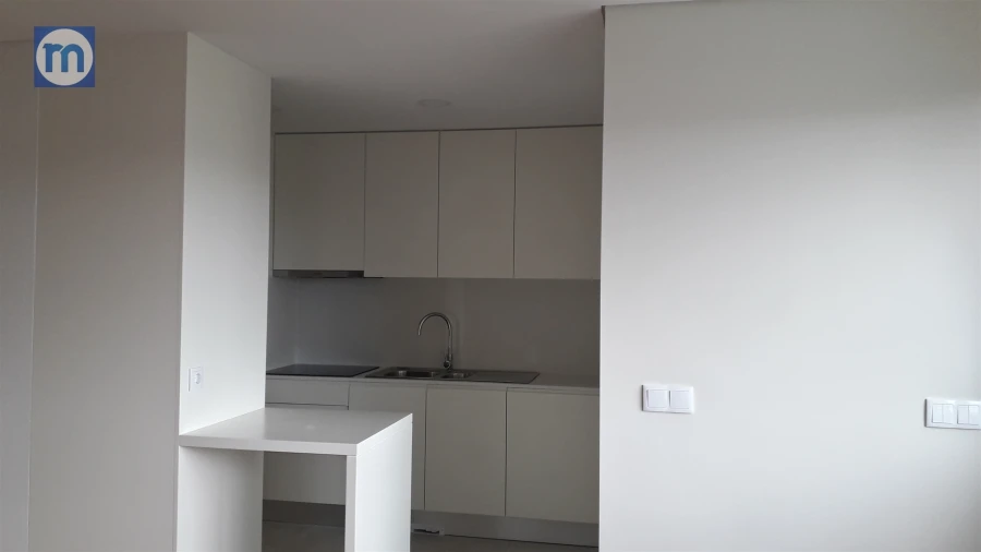 Apartamento T1 para Venda em Campanhã Foto 19