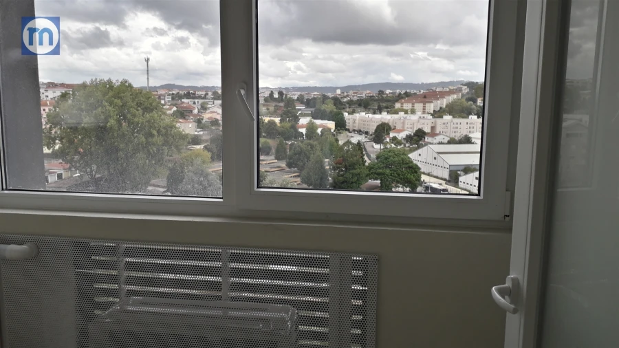 Apartamento T1 para Venda em Campanhã Foto 26