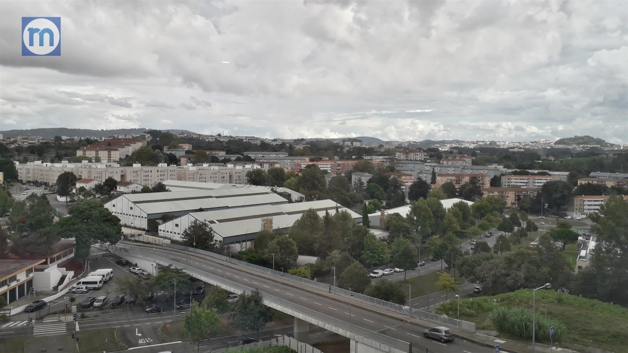 Apartamento T1 para Venda em Campanhã Foto 34