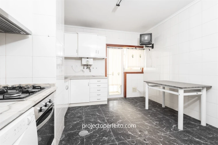 Apartamento T3 para Arrendamento em Esmoriz Foto 4