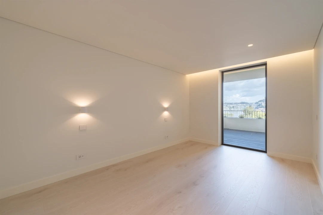 Apartamento T4 para Venda em Santa Marinha e São Pedro da Afurada Foto 30