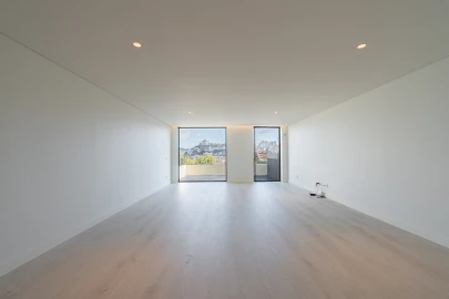 Apartamento T4 para Venda em Santa Marinha e São Pedro da Afurada