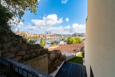 Apartamento T4 para Venda em Santa Marinha e São Pedro da Afurada