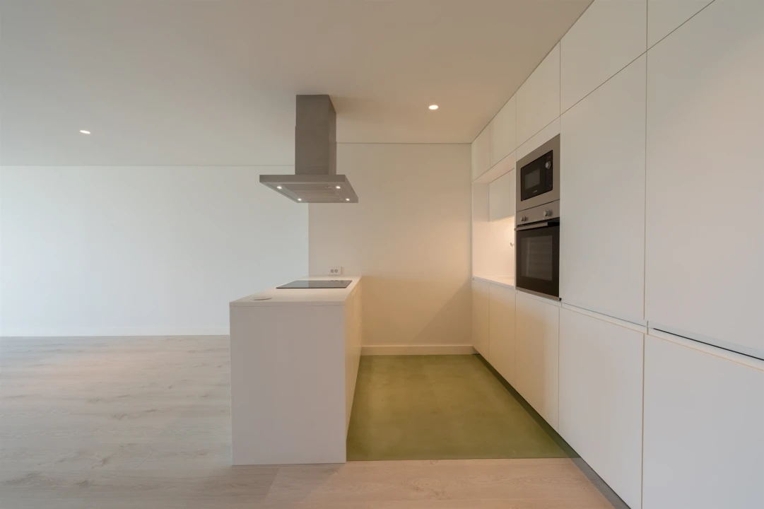 Apartamento T4 para Venda em Santa Marinha e São Pedro da Afurada Foto 5