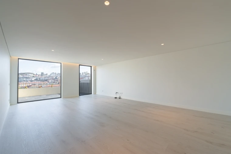 Apartamento T4 para Venda em Santa Marinha e São Pedro da Afurada Foto 11