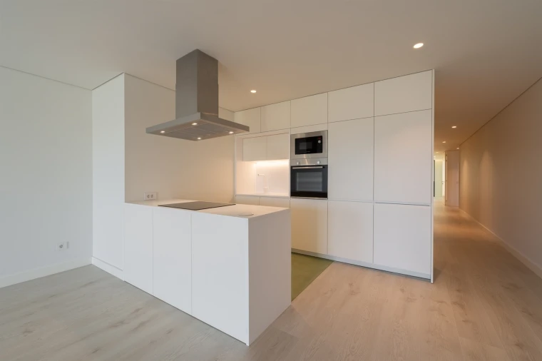Apartamento T4 para Venda em Santa Marinha e São Pedro da Afurada Foto 6