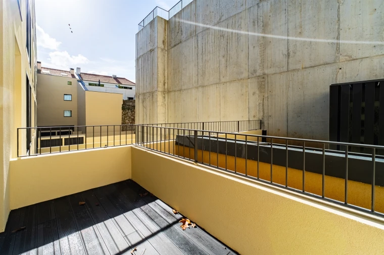 Apartamento T4 para Venda em Santa Marinha e São Pedro da Afurada Foto 28