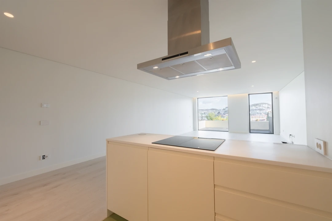 Apartamento T4 para Venda em Santa Marinha e São Pedro da Afurada Foto 9
