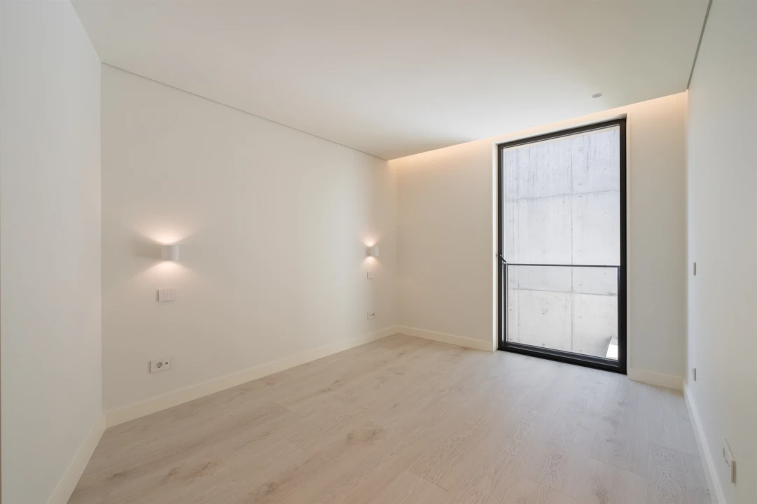 Apartamento T4 para Venda em Santa Marinha e São Pedro da Afurada Foto 24