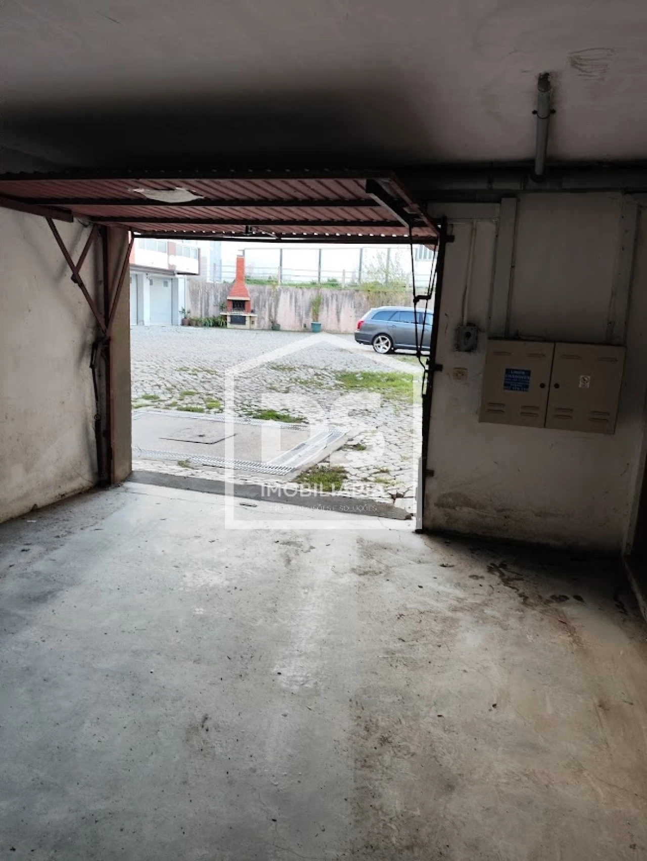 Garagem para Venda em Marinha Grande Foto 7