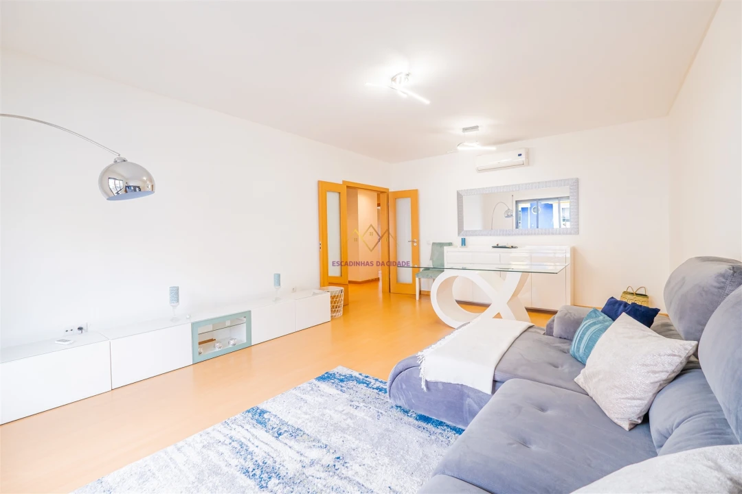 Apartamento T3 para Venda em Pinhal Novo Foto 1