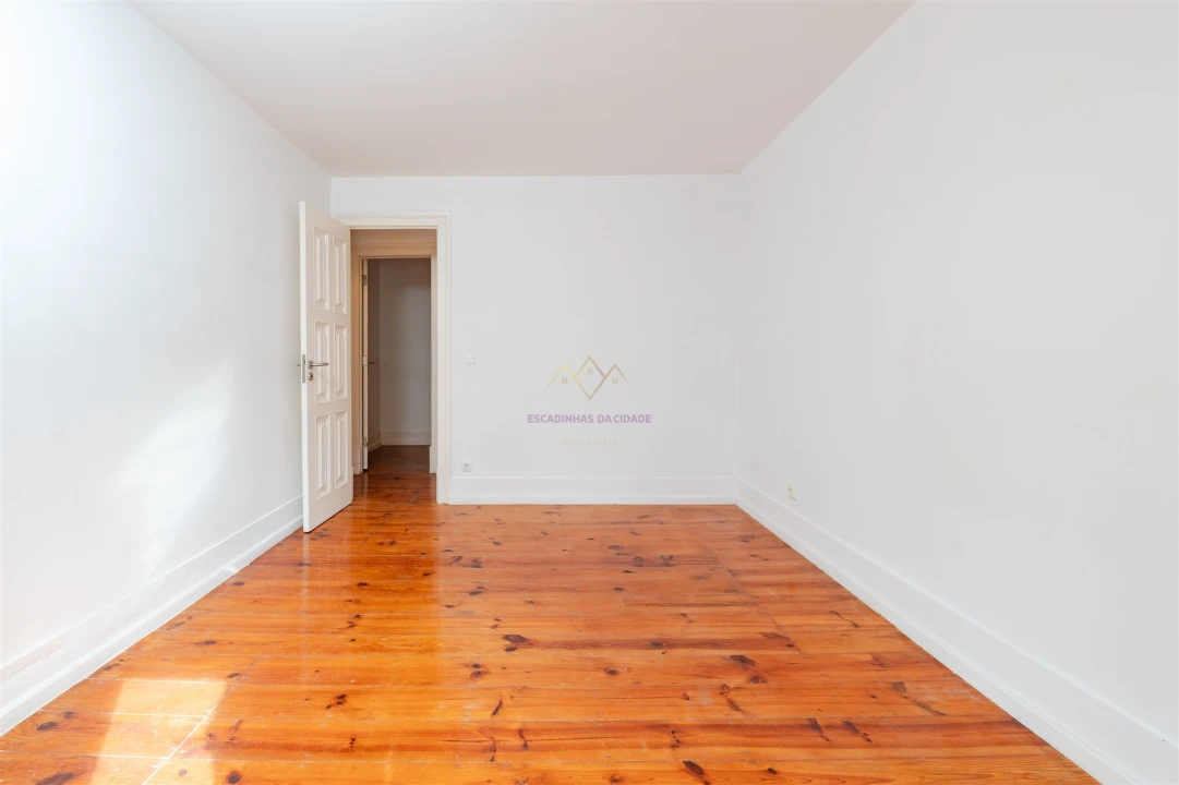 Apartamento T3 para Venda em Estrela Foto 18