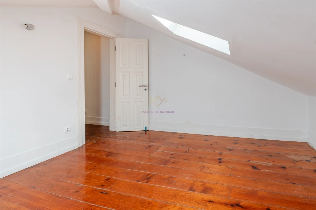 Apartamento T3 para Venda em Estrela Foto 16