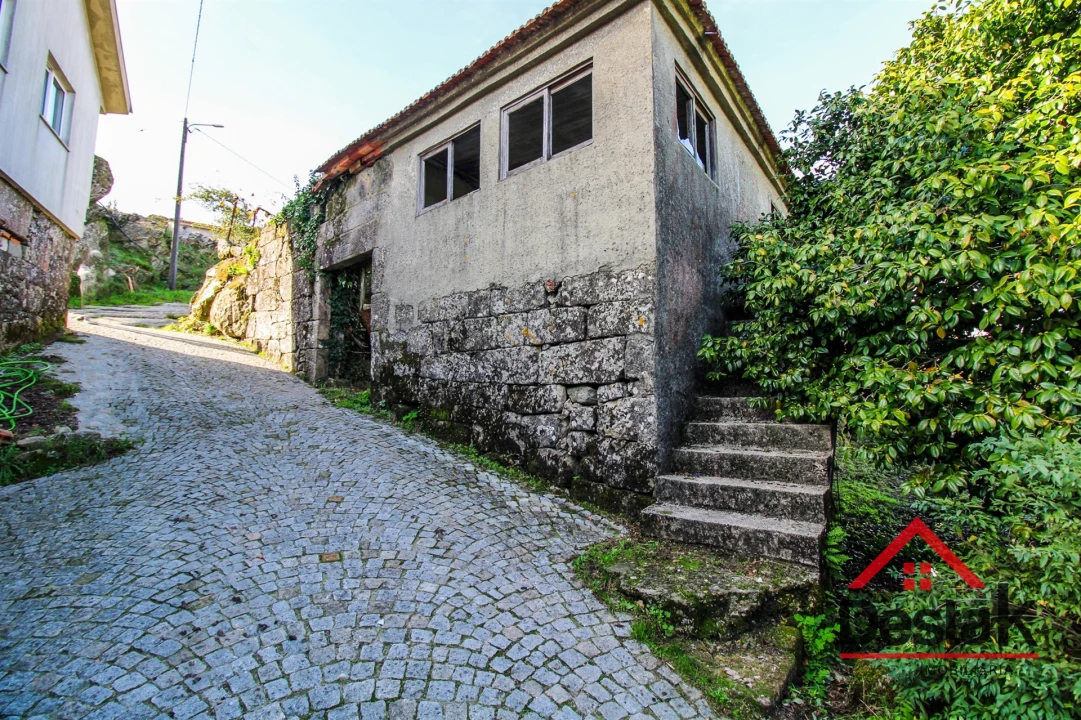 Quinta T3 para Venda em Arcozelo das Maias Foto 12