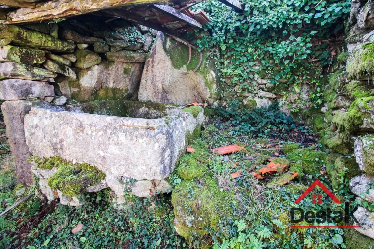 Quinta T3 para Venda em Arcozelo das Maias Foto 21